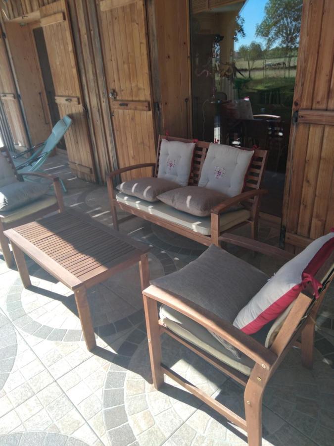 Les Dames De La Saugiat Bed & Breakfast Le Fied Ngoại thất bức ảnh