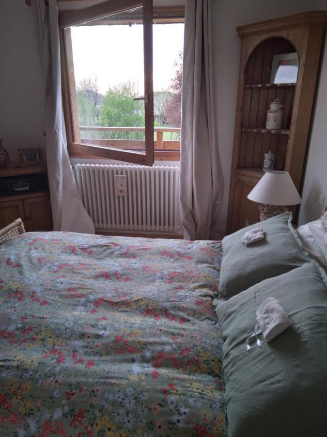 Les Dames De La Saugiat Bed & Breakfast Le Fied Ngoại thất bức ảnh